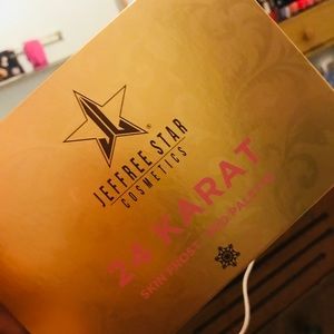 Jeffree star highlighter